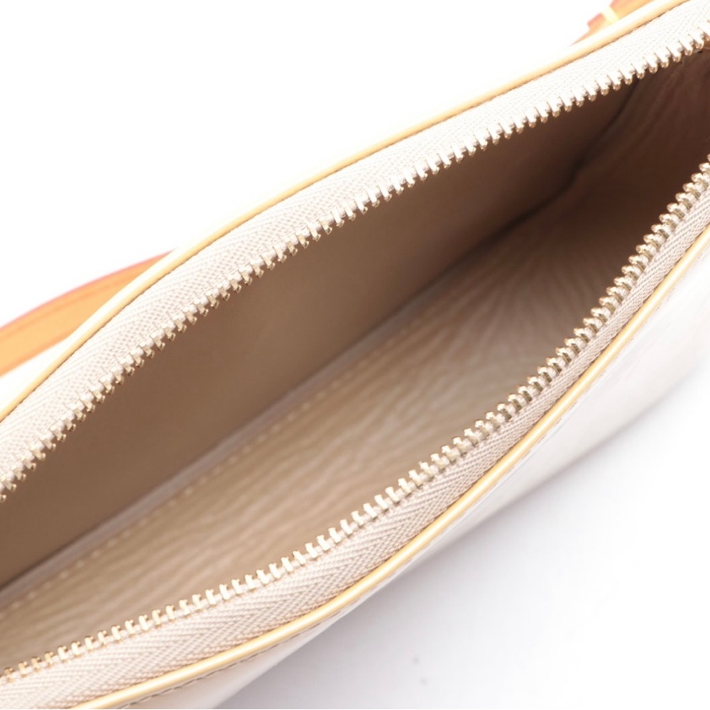 Louis Vuitton Lexington Pochette Monogram Vernis - Picture 6 of 10